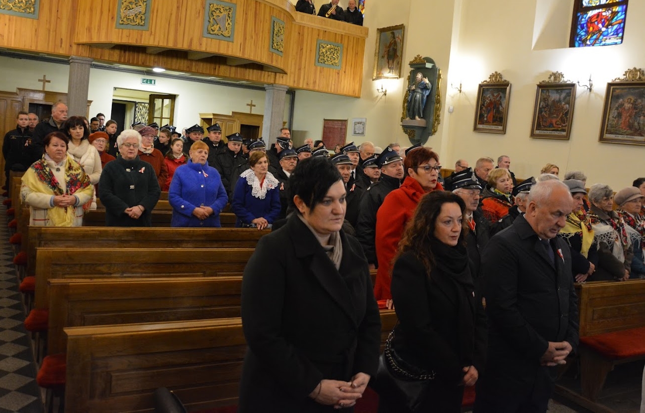 Zdjęcie przedstawia fragment mszy świętej