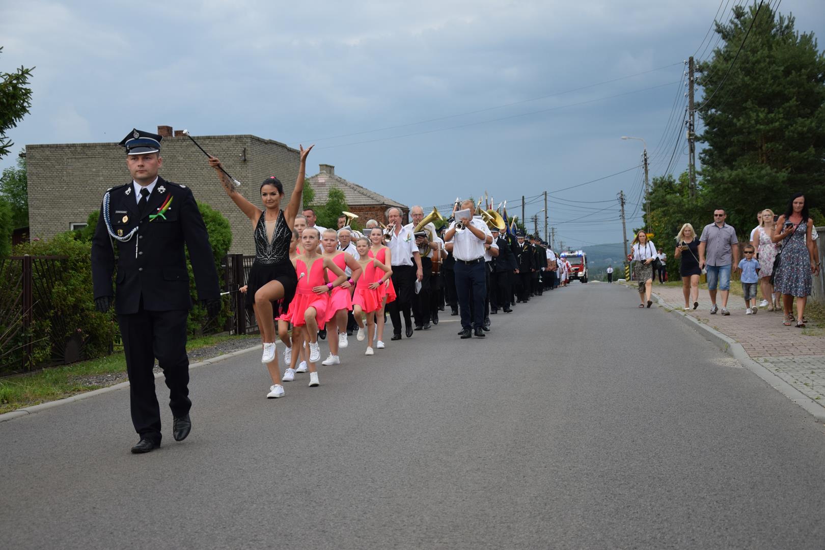 Zdjęcie przedstawia fragment przemarszu