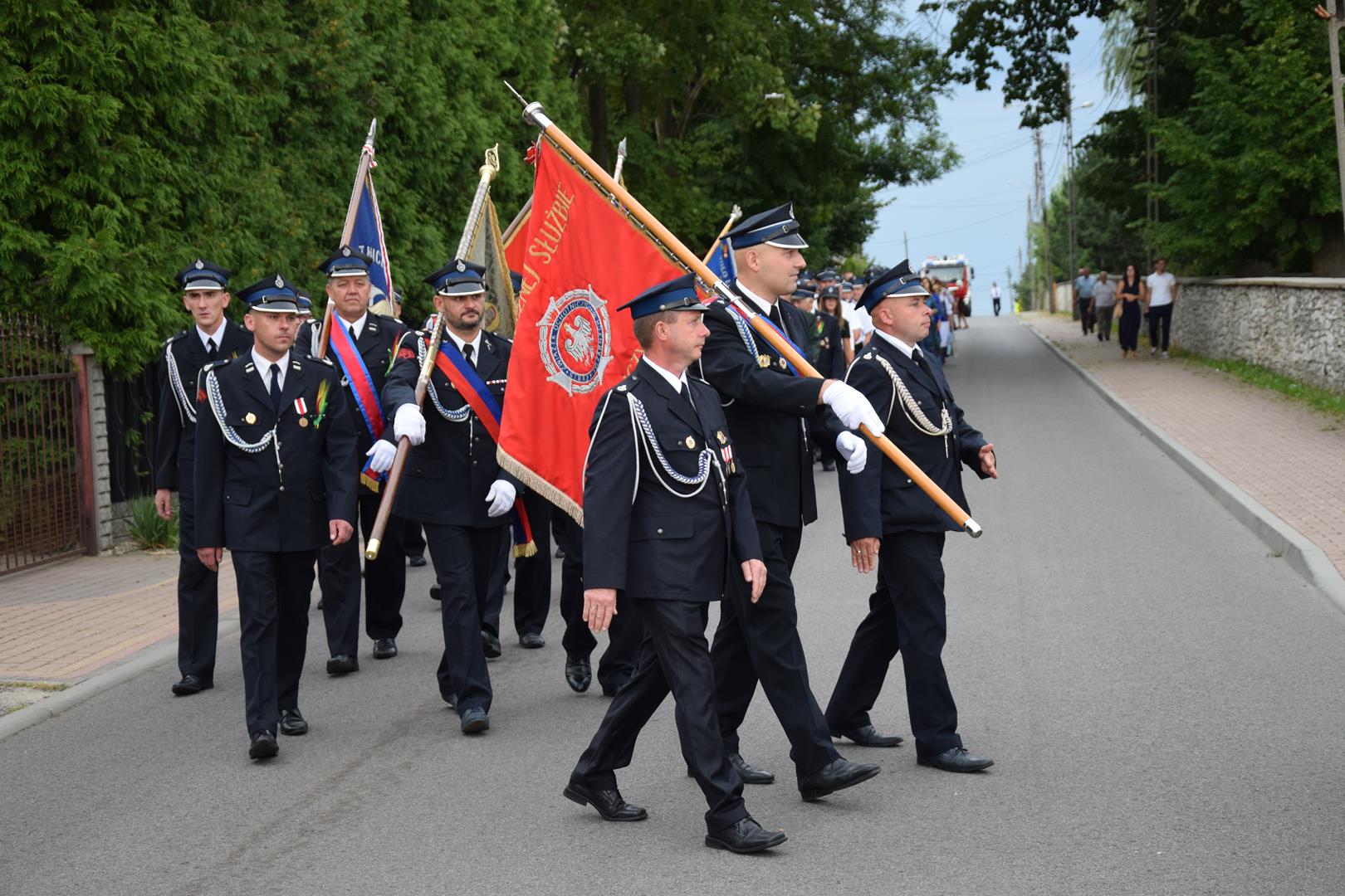 Zdjęcie przedstawia fragment przemarsz