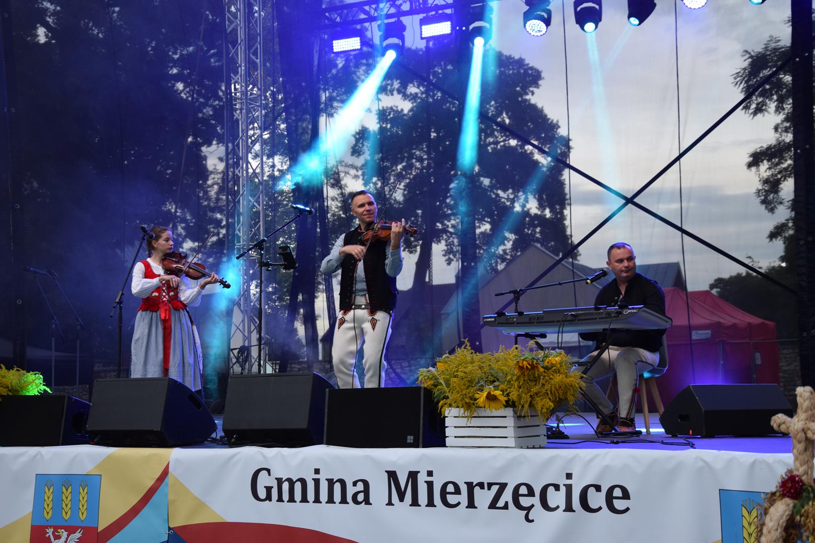 Zdjęcie przedstawia fragment występu Góralskiej Chory