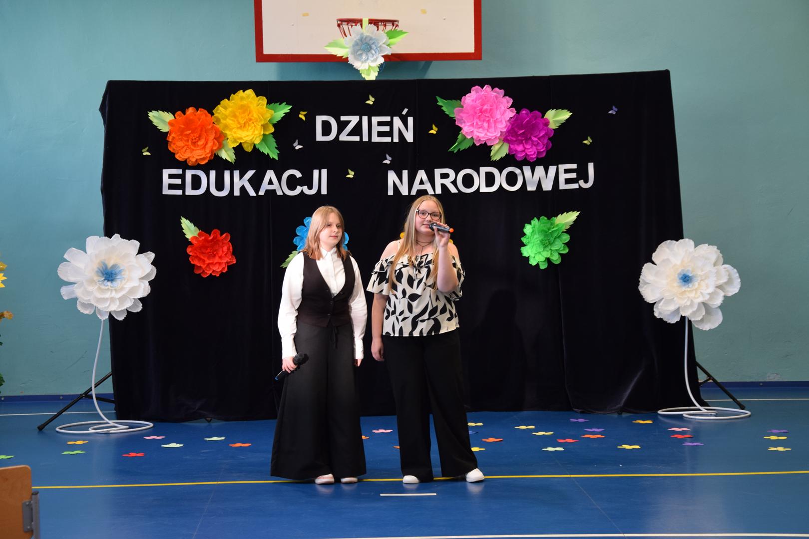 Zdjęcie przedstawia fragment występów artystycznych