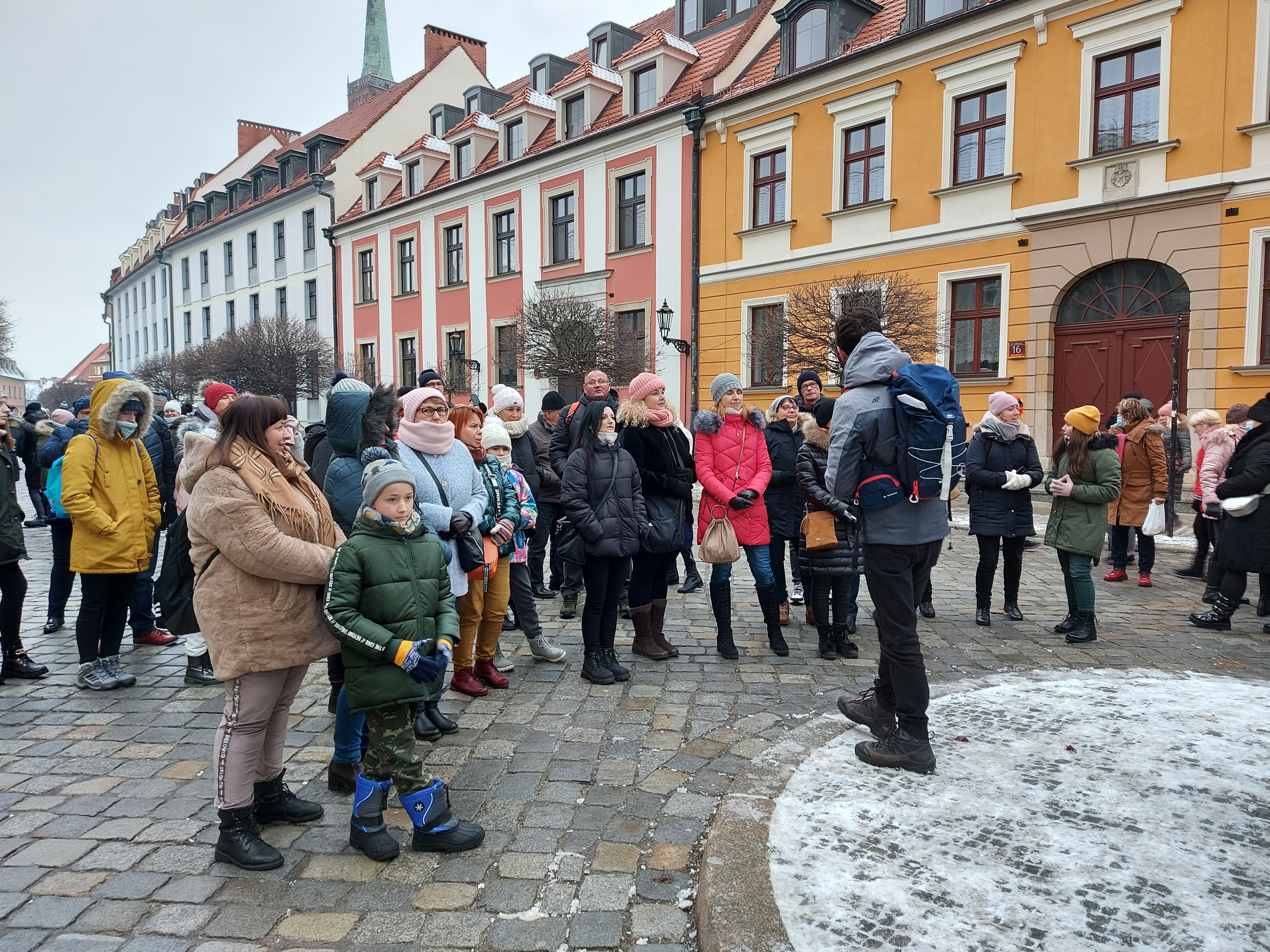 Zdjęcie uczestników wycieczki na Jarmark Bożonarodzeniowy we Wrocławiu