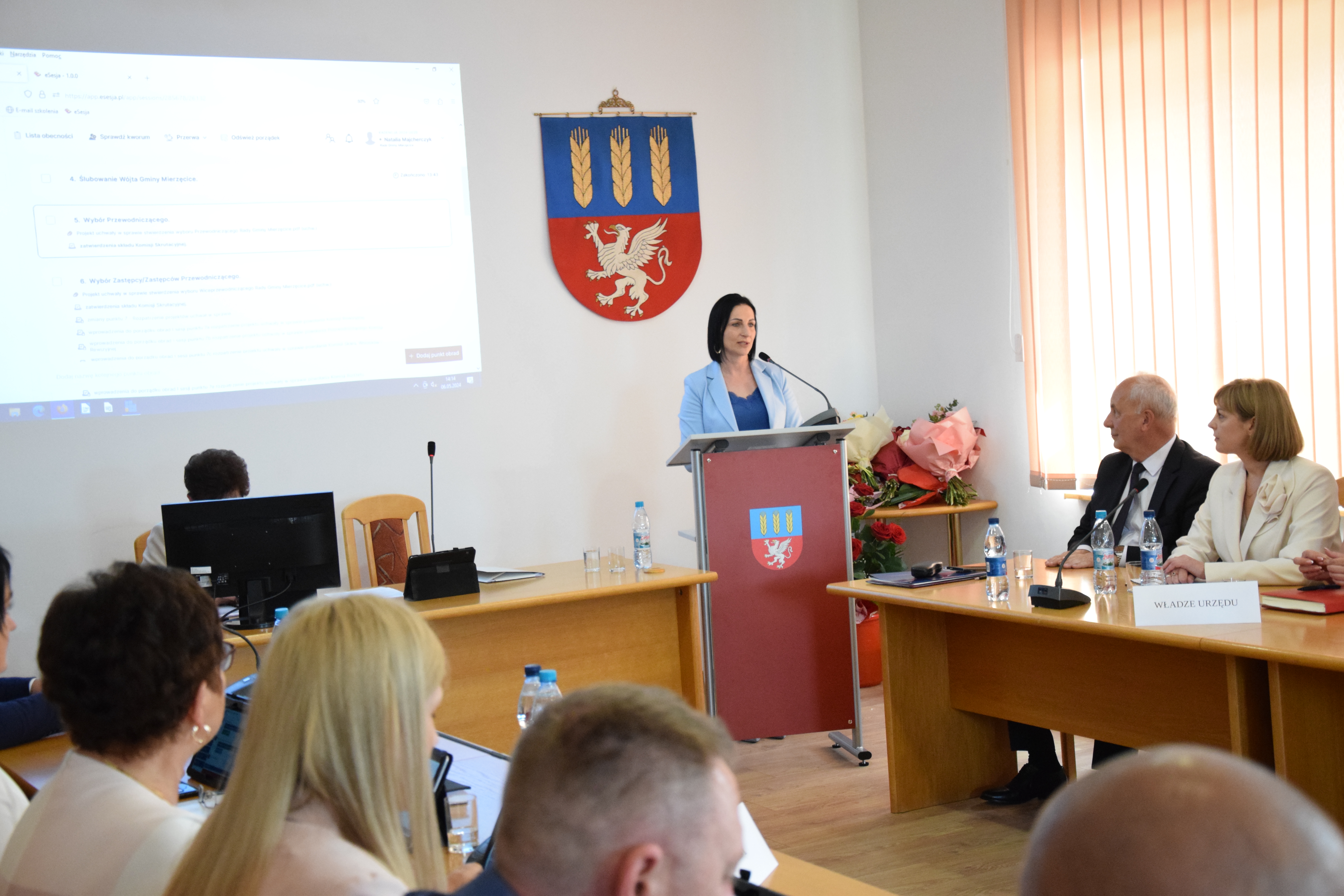 Zdjęcie przedstawia Przewodniczącą Rady Gminy Mierzęcice Monikę Dyraga