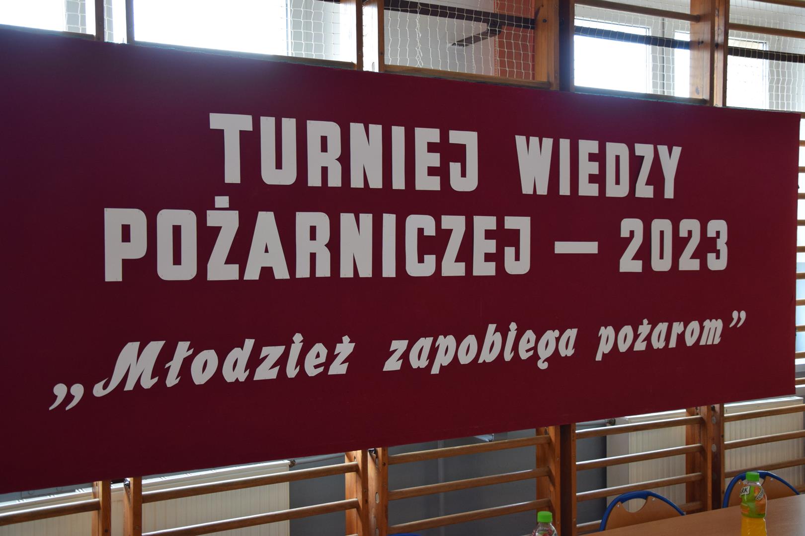 Zdjęcie przedstawiające napis Turniej wiedzy pożarniczej - młodzież zapobiega pożarom