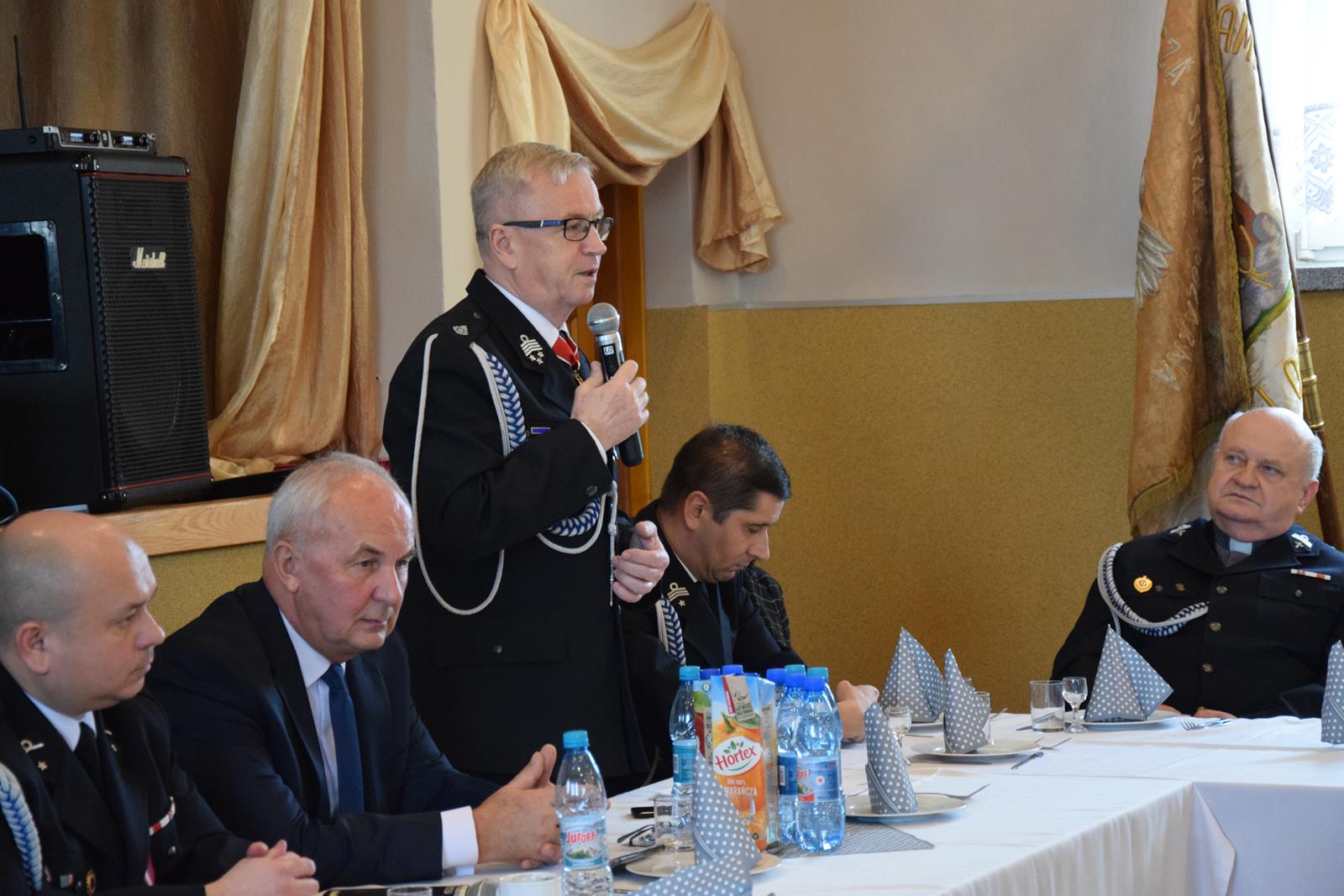 Zdjęcie z Zjazdu Odziału Gminnego Związku OSP RP w Mierzęcicach