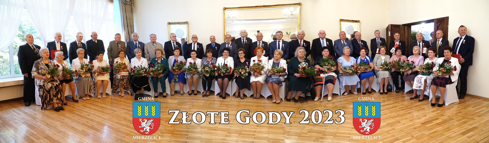 Wspólne zdjęcie jubilatów wydarzenia