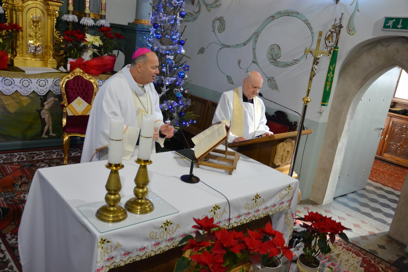 Zdjęcie przedstawiające fragment mszy świętej