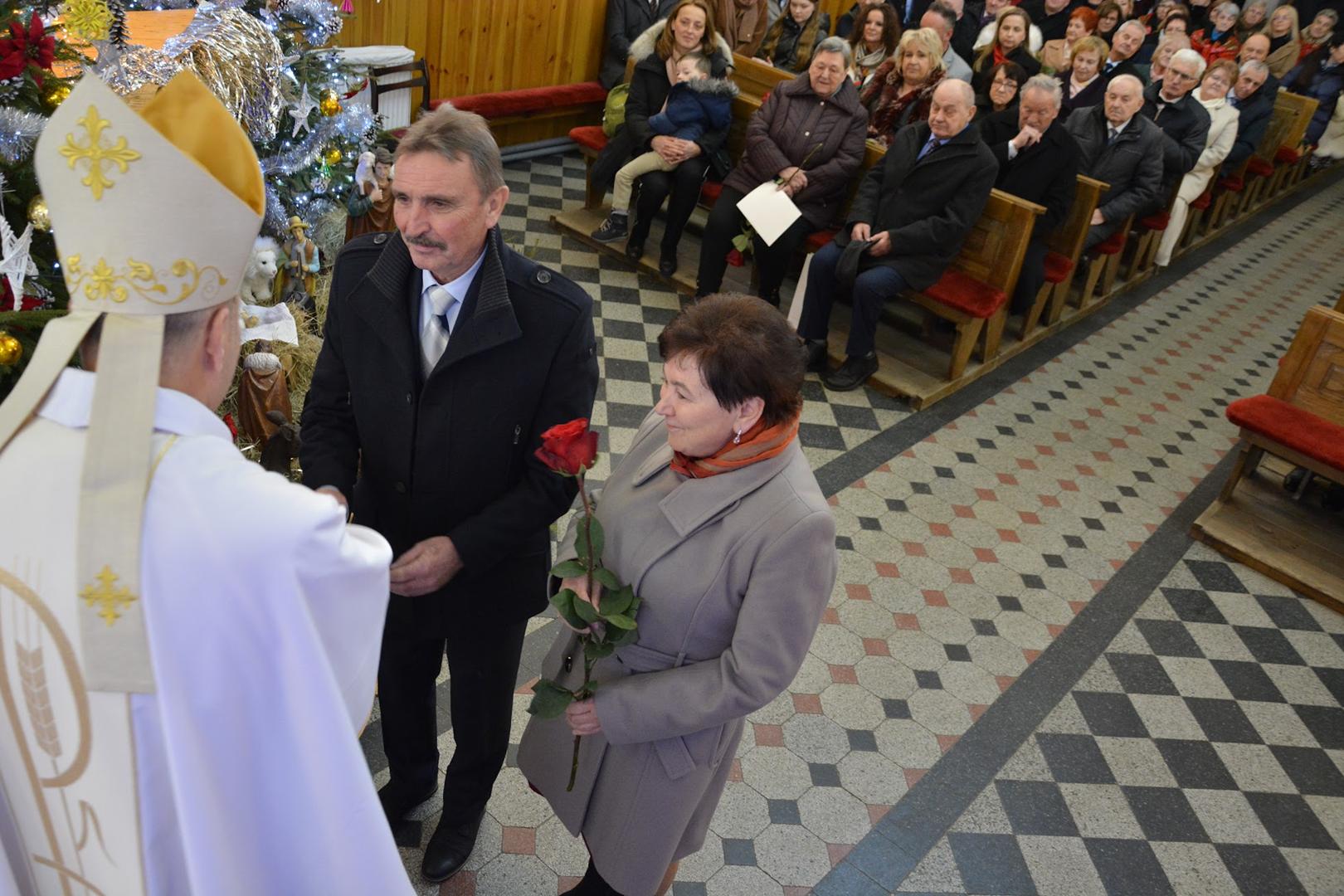 Zdjęcie przedstawiające fragment mszy świętej